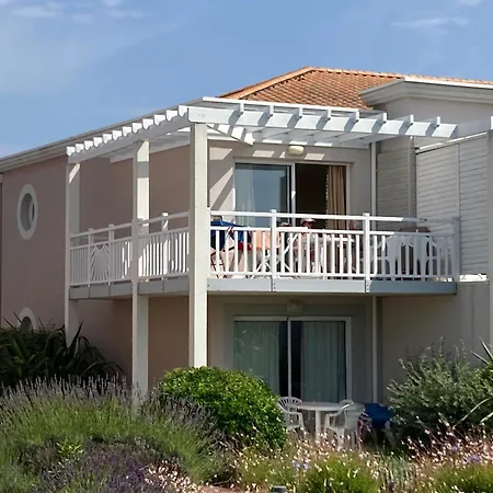 - Vue Mer, Terrasse, Wifi Fibre & Piscine, A 2 Pas De L'ocean - E101 Apartment Les Sables-dʼOlonne
