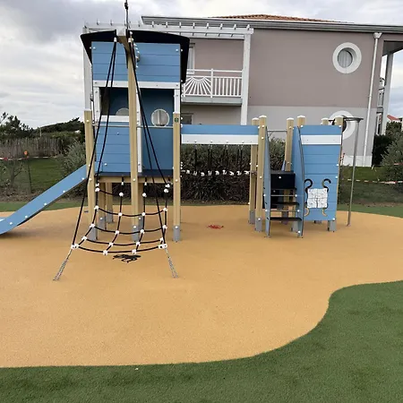 Appartement - Vue Mer, Terrasse, Wifi Fibre&piscine, à 2 Pas De L'océan - E101 Les Sables-dʼOlonne